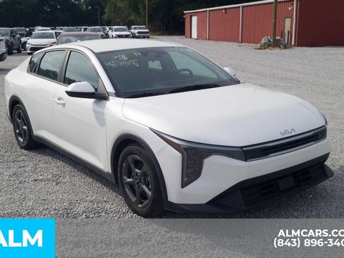Used 2025 Kia K4 FWD image 23
