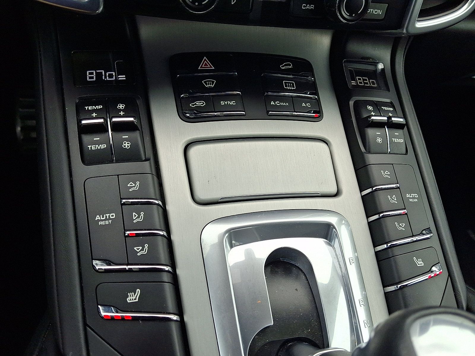 Used 2016 Porsche Cayenne GTS AWD/4WD image 17