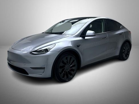 Used 2024 Tesla Model Y Performance image 1