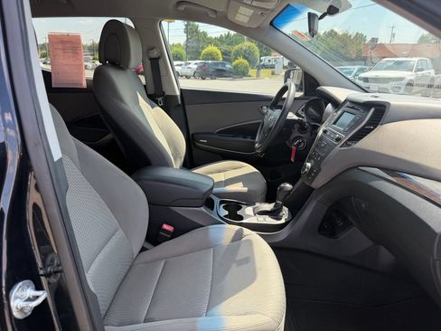 Used 2017 Hyundai Santa Fe Sport w/ Cargo Package AWD/4WD image 27