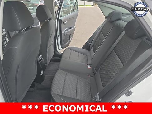 Used 2022 Kia Rio S image 15