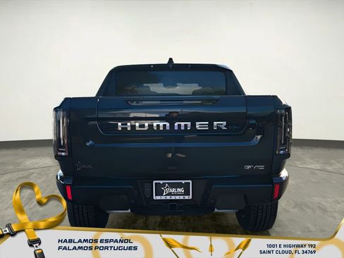 New 2026 GMC Hummer EV 4x4 Crew Cab image 8