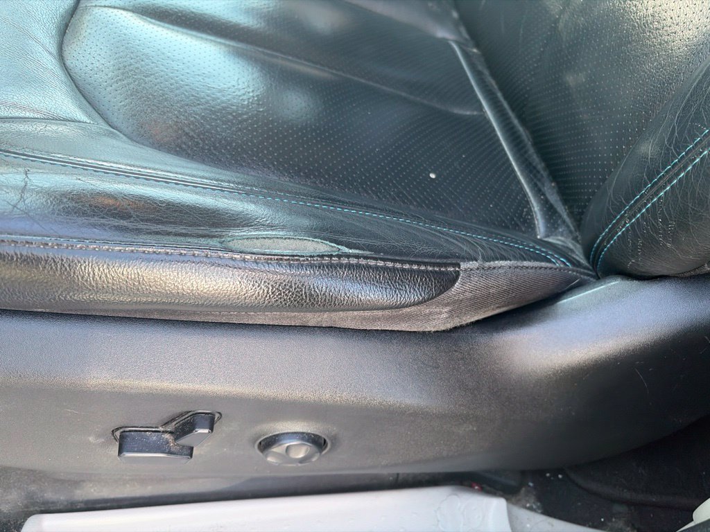 Used 2021 Chrysler Pacifica Touring-L FWD image 10
