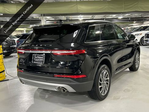 Certified 2022 Lincoln Corsair AWD w/ Equipment Group 101A image 2