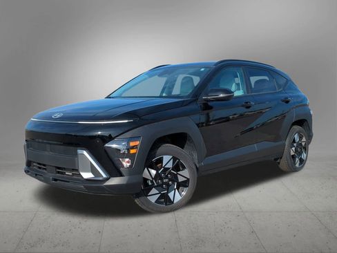 Certified 2025 Hyundai Kona SEL image 1