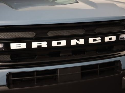 Used 2023 Ford Bronco Sport Outer Banks w/ Tech Package AWD/4WD image 18