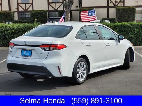 Used 2023 Toyota Corolla LE image 5