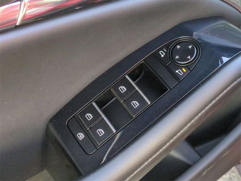 Used 2021 MAZDA MAZDA3 AWD 2.5 Turbo Hatchback image 12