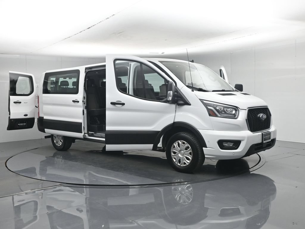Used 2023 Ford Transit 350 XLT RWD image 29