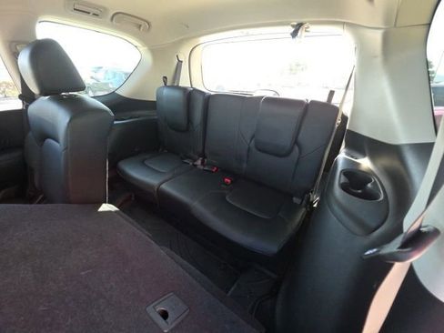 Used 2021 Nissan Armada SV w/ SV Appearance Package image 27