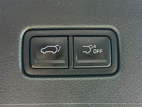 Used 2025 Kia Telluride S image 32