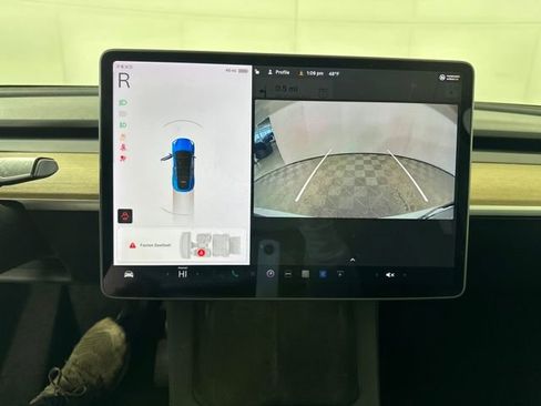 Used 2021 Tesla Model Y Long Range image 19