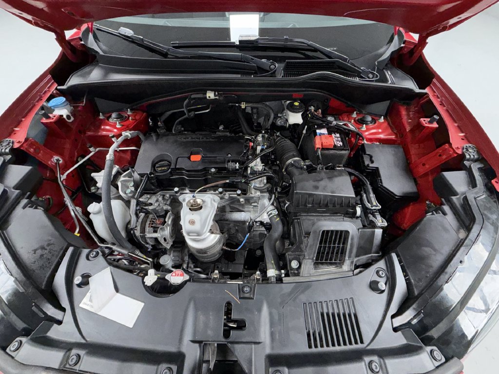 Used 2025 Honda HR-V Sport image 19