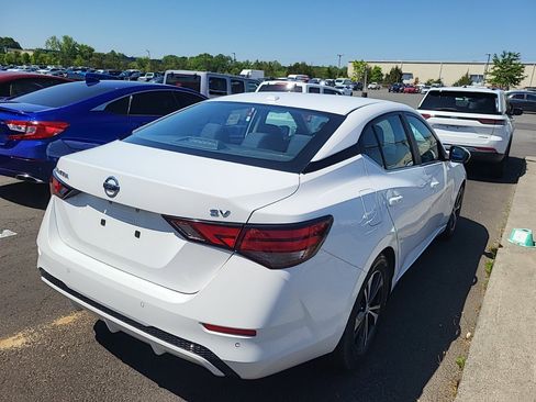 Used 2021 Nissan Sentra SV FWD image 4