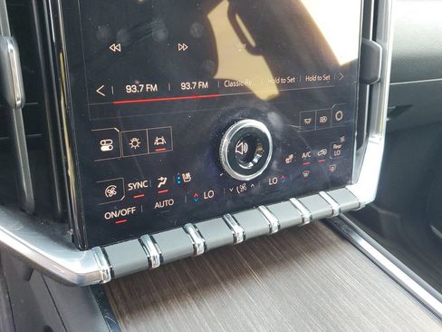Used 2025 GMC Acadia Denali w/ Super Cruise Package AWD/4WD image 30