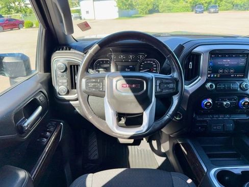 Used 2020 GMC Sierra 2500 SLE w/ X31 Off-Road Package AWD/4WD image 16