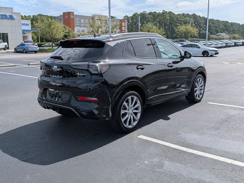Used 2024 Buick Encore GX Avenir w/ Avenir Technology Package FWD image 3