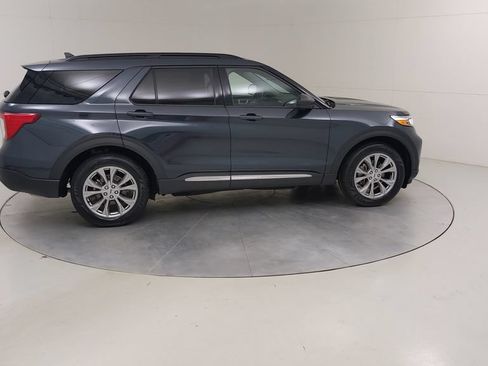 Certified 2023 Ford Explorer XLT w/ Equipment Group 202A AWD/4WD image 14