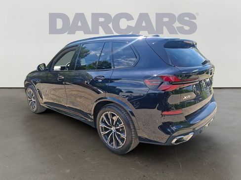 Certified 2024 BMW X5 xDrive40i w/ M Sport Package AWD/4WD image 4