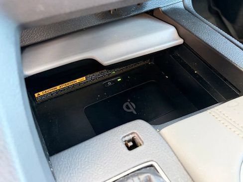 Used 2019 Toyota Avalon Limited w/ Advanced Safety Package FWD image 14