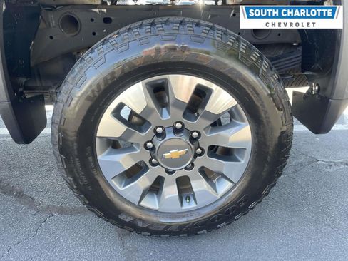 Used 2024 Chevrolet Silverado 2500 Custom w/ Custom Value Package AWD/4WD image 6