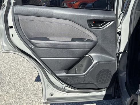 Used 2025 Subaru Forester Premium w/ Convenience Package #1 image 13