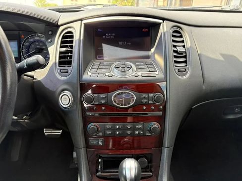 Used 2017 INFINITI QX50 AWD w/ Technology Package image 12