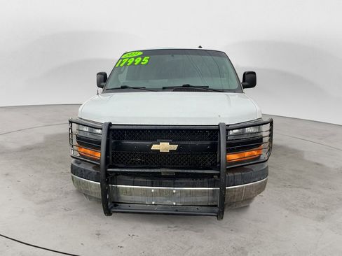 Used 2021 Chevrolet Express 3500 LS image 2