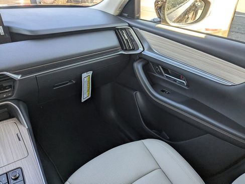 New 2026 MAZDA CX-90 3.3 Turbo w/ Premium Sport Pkg image 18