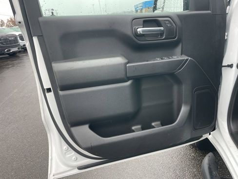 Used 2023 Chevrolet Silverado 1500 Custom w/ Rally Edition image 9