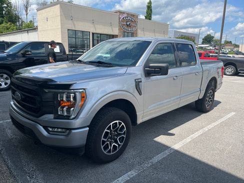 Used 2023 Ford F150 XLT w/ Equipment Group 302A High AWD/4WD image 3