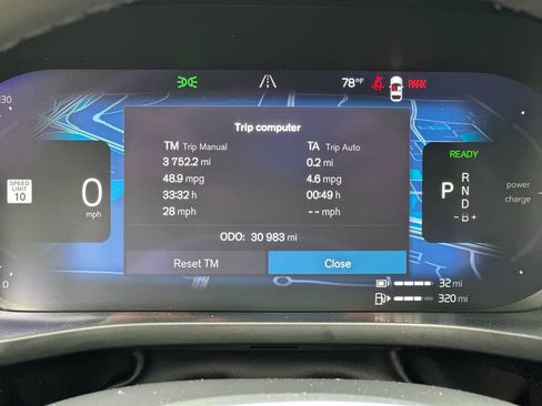 Certified 2023 Volvo XC60 T8 Plus AWD/4WD image 27