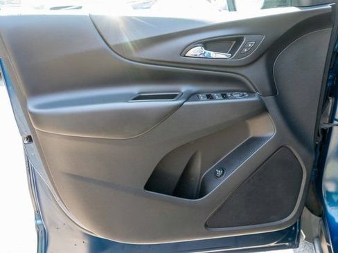 Used 2020 Chevrolet Equinox LT AWD/4WD image 18