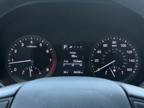 Used 2018 Hyundai Tucson Value AWD/4WD image 30