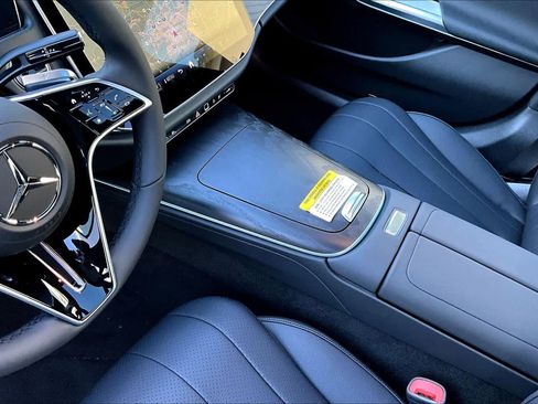 Used 2026 Mercedes-Benz E 350 Sedan image 15