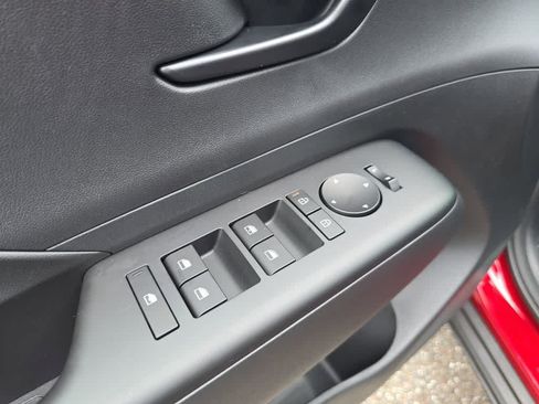 New 2026 Hyundai Kona SE FWD image 17