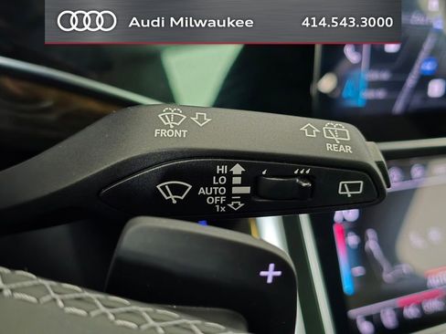 Used 2025 Audi Q7 3.0T Premium Plus w/ Premium Plus Package AWD/4WD image 39