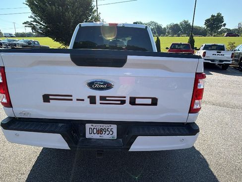 Used 2021 Ford F150 XL w/ STX Appearance Package RWD image 9