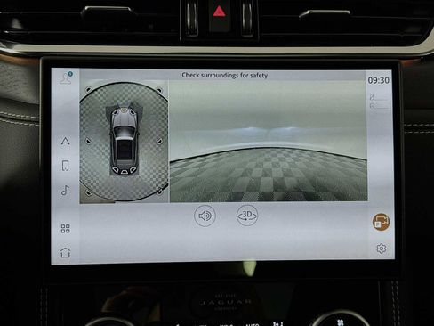 New 2026 Jaguar F-PACE R-Dynamic S image 15