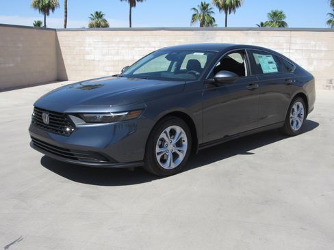 New 2026 Honda Accord LX image 2