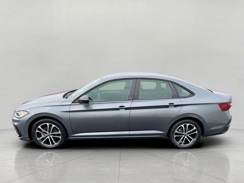 New 2025 Volkswagen Jetta Sport image 4