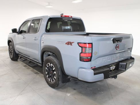Used 2024 Nissan Frontier PRO-4X w/ Pro Convenience Package image 7