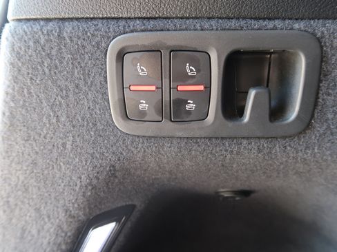 Used 2019 Audi Q7 3.0T Prestige AWD/4WD image 43