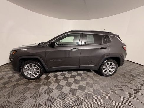 Certified 2023 Jeep Compass Latitude image 6