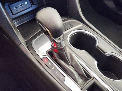 Certified 2024 Chevrolet Equinox LT image 21