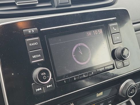 Used 2018 Honda CR-V LX image 15