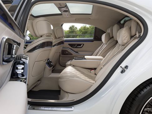 Used 2026 Mercedes-Benz S 580 4MATIC Sedan image 39