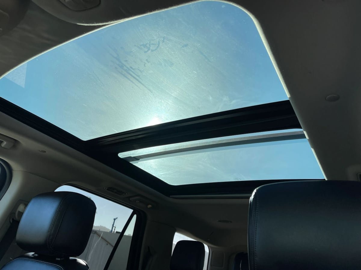 Used 2019 Ford Expedition Platinum RWD image 33