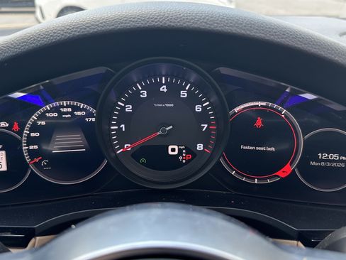 Used 2020 Porsche Cayenne AWD/4WD image 22