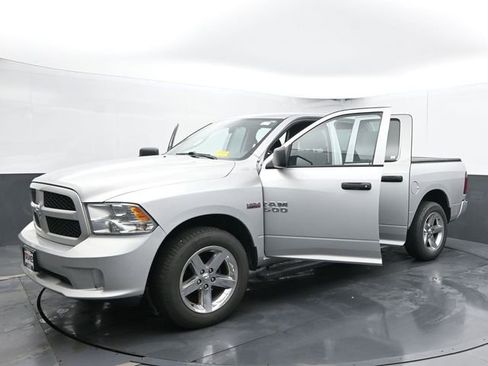 Used 2017 RAM 1500 Express image 53